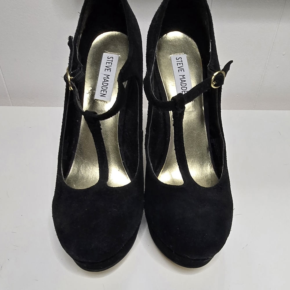 Steve Madden Black T-Strap Heels